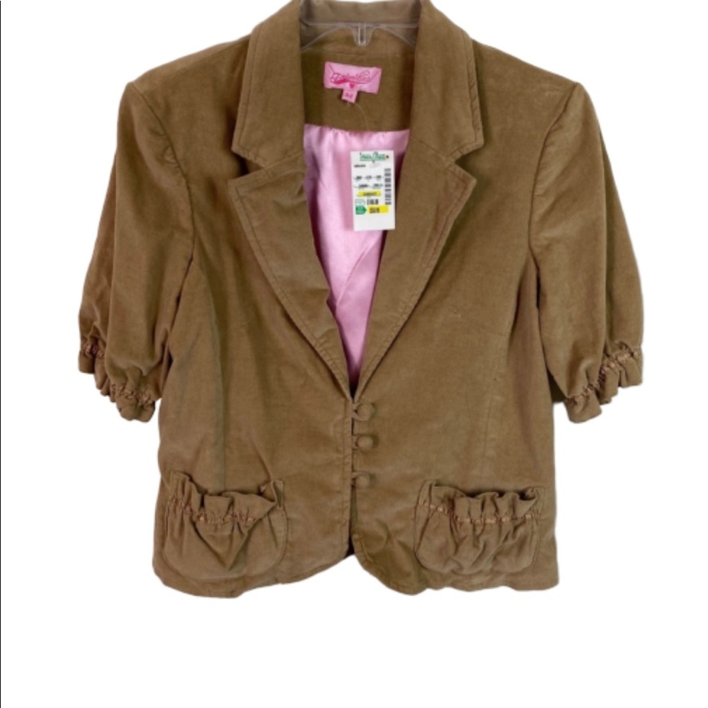 Priorities NWT women’s corduroy jacket Size medium